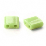 Perles Miyuki tila 5x5mm Opaque luster chartreuse green TL-439