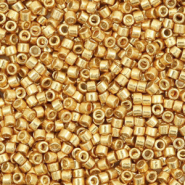 Perles Miyuki délicas 11/0 Galvanized yellow gold DB-410