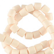 Perles en polymère 6mm Rose crème