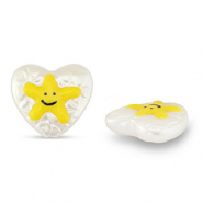 Perles acryliques coeur avec &eacute;toile Perle-jaune-noir