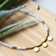 Sets d'inspiration Colliers confectionnés avec des breloques minimalistes en acier inox