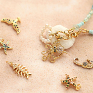 Sets d'inspiration Créez des bijoux océaniques avec les breloques en métal TQ