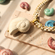 Sets d'inspiration Créer des bijoux éblouissants avec les perles en céramique grecque DQ
