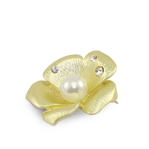 Broches fleur avec perle Dor&eacute;