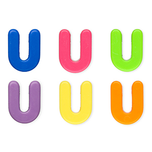 Perles acryliques alphabet lettre U Multicolore