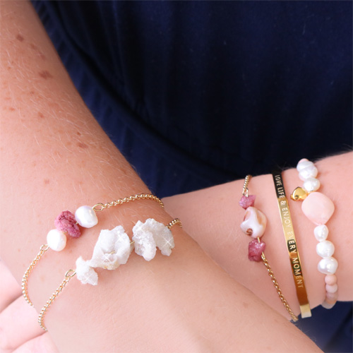 Comment faire des bijoux avec nos nouvelles perles coquillage + perles chips ?