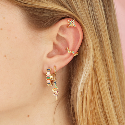 D&eacute;couvrez ici comment vous pouvez combiner les ear cuffs de la mani&egrave;re la plus originale 