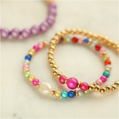 Cr&eacute;ez des bracelets color&eacute;s avec nos nouvelles perles Miracle 