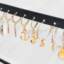 Des boucles d'oreilles minimalistes pour votre collection d'&eacute;t&eacute; !