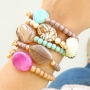Des bijoux avec pierres semi-pr&eacute;cieuses agate ovale