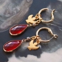 Boucles d&rsquo;oreilles fantaisies en Crystal Glass et m&eacute;tal DQ
