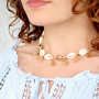 Pr&eacute;parez-vous pour la plage ! Fabriquez des bijoux avec des perles coquillage Cauri.