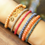 Astuces pour d&eacute;corer vos magnifiques bracelets en perles &agrave; facettes avec les breloques en m&eacute;tal DQ