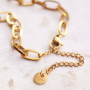 Voici comment styliser les derniers bracelets et colliers &agrave; maillons : 