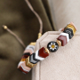 Cr&eacute;ez des bijoux originaux avec ces perles tile dans des formes et couleurs diverses