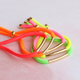 Cr&eacute;ez des bijoux avec des articles tendance n&eacute;on
