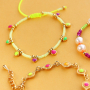 Cr&eacute;ez des bijoux avec des articles tendance n&eacute;on