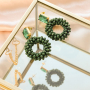 Soyez cr&eacute;atif(ve) avec boucles d&rsquo;oreilles et pendentifs facett&eacute;s