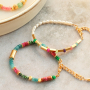 Voici comment cr&eacute;er une collection de bracelets avec des pierres naturelles