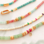 Voici comment cr&eacute;er une collection de bracelets avec des pierres naturelles