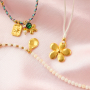 Inspiration de bijoux avec pendentifs et perles en m&eacute;tal DQ