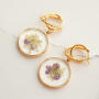 Cr&eacute;ations avec pendentifs et connecteurs tendance