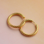 Lancez-vous avec les boucles d'oreilles cr&eacute;oles en acier inoxydable et les boucles d'oreilles en acier inoxydable avec des cha&icirc;nes