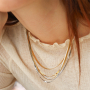 Associez colliers et bracelets en acier inoxydable