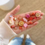 Cr&eacute;ations color&eacute;es avec des perles en verre tch&egrave;ques