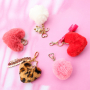 Conseils pour concevoir des pendentifs color&eacute;s avec des pompons