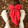 Mix & match votre collection avec des chouchous & barrettes &agrave; n&oelig;ud
