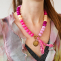 Cr&eacute;er des bijoux avec des perles acryliques