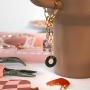 Cr&eacute;er des bijoux DIY avec des breloques en m&eacute;tal 