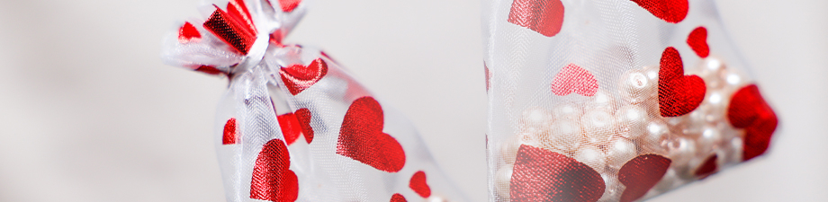 Nouveaux sacs à bijoux en organza pour la Saint-Valentin Nouveaux sacs à bijoux en organza pour la Saint-Valentin